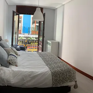  Apartamento La Puerta - Casco Viejo-old Town